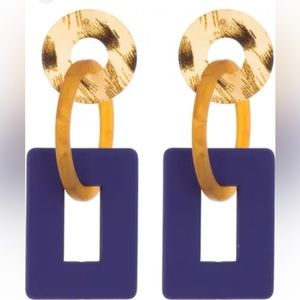 Geometric Drop Earrings
Tasha